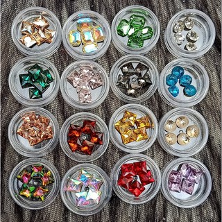 Hủ 5 viên đá khối vuông trang trí móng - DK04