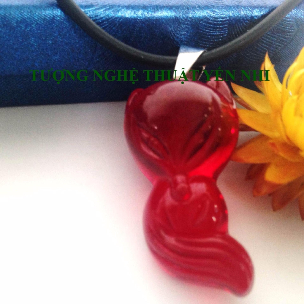 Dây chuyền phong thủy Hồ Ly pha lê đỏ mặt 3,5x1,8cm