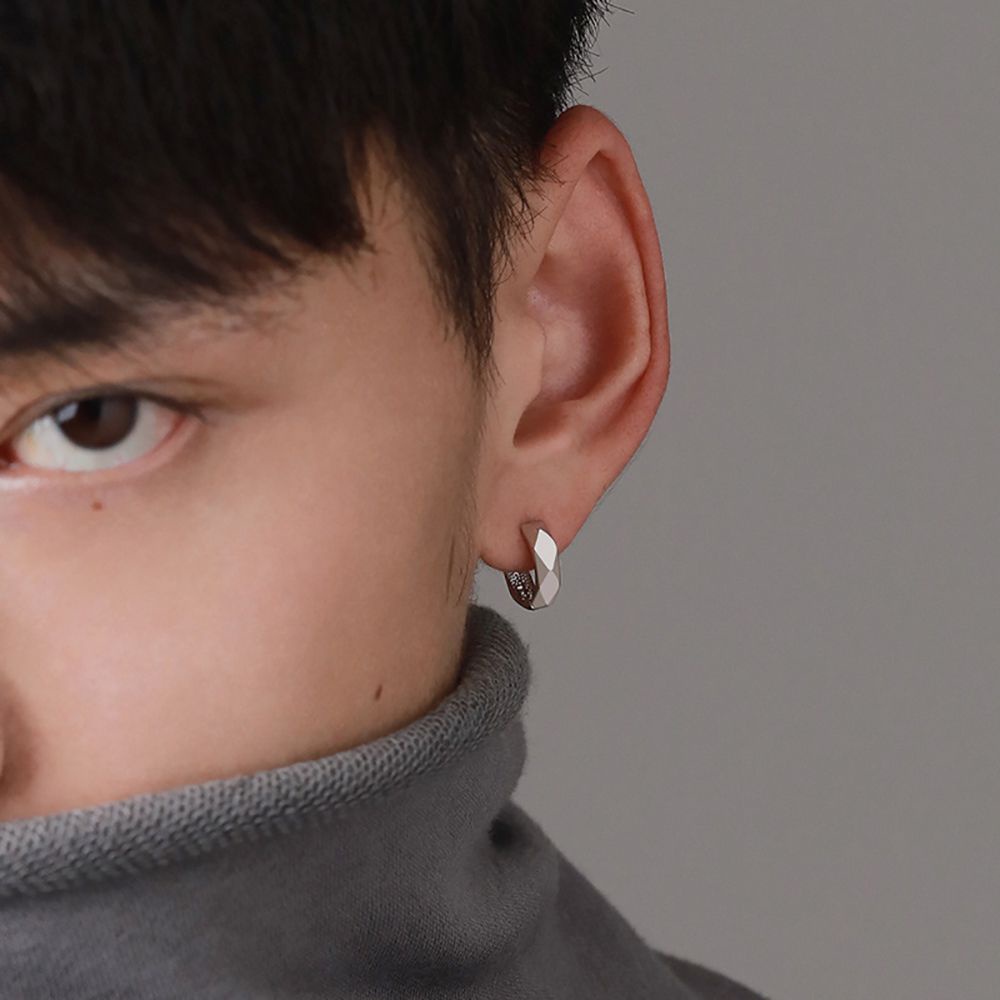 Khuyên Tai Tròn Bằng Hợp Kim Phong Cách Punk Hàn Quốc Đơn Giản Thời Trang Cho Nam