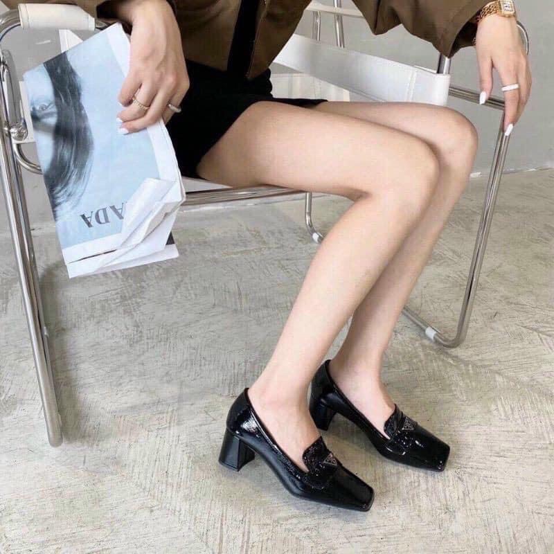 Giày mũi vuông Prada sang chảnh gót 7cm trẻ trung sành điệu