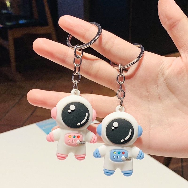 Móc khoá phi hành gia cute - Mẫu mới 2022 - Size to hàng chuẩn(không dây)