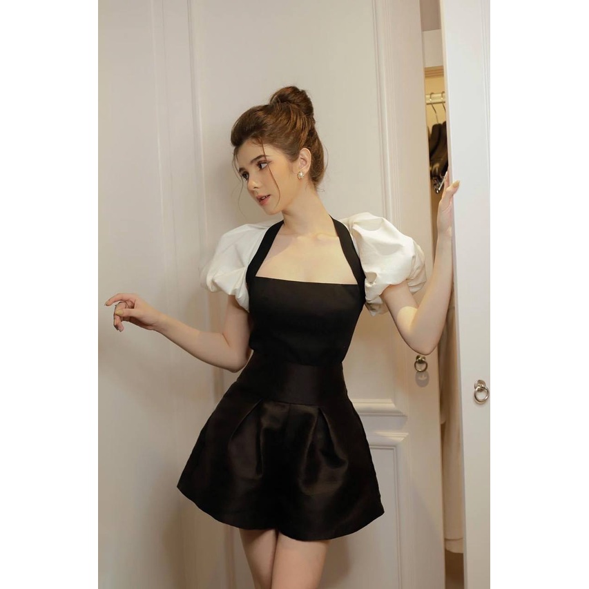 Áo Tafta Croptop Cổ Vuông Vai Bồng Sang Xịn  TN1439