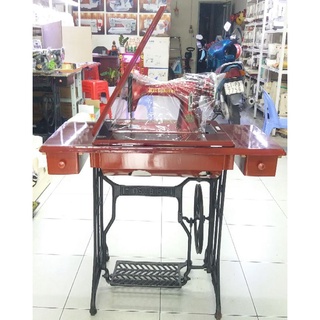 Bộ máy may gia đình Mitsubishi cổ xưa