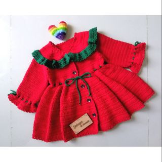 Áo khoác dáng dài măng tô như áo đầm đồ len handmade xinh xắn cho bé