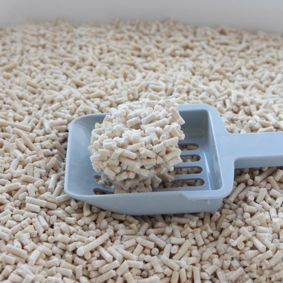 Cát đậu nành cho mèo,cát tofu hữu cơ cao cấp,vón cục,khử mùi diệt khuẩn Happy Cat 9L (nặng 3.1kg)