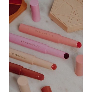 Son dưỡng có màu Em Cosmetics Lip Cushion