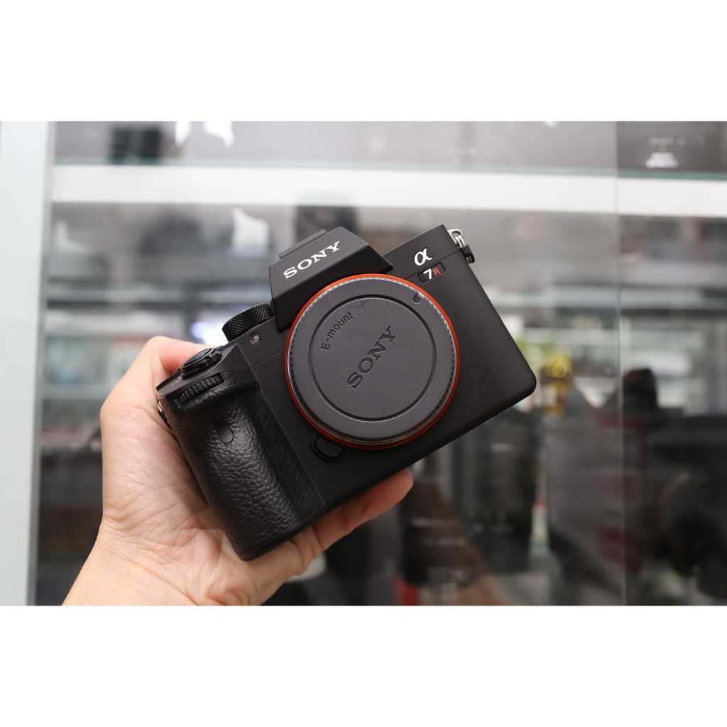 MÁY ẢNH SONY A7R Mark III - TỐC ĐỘ CHỤP, ĐỘ PHÂN GIẢI VÀ KHẢ NĂNG VIDEO ĐỈNH CAO LÀ CÓ THỂ CÙNG TỒN TẠI