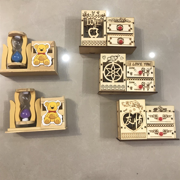 Cos gỗ cắm bút LN006