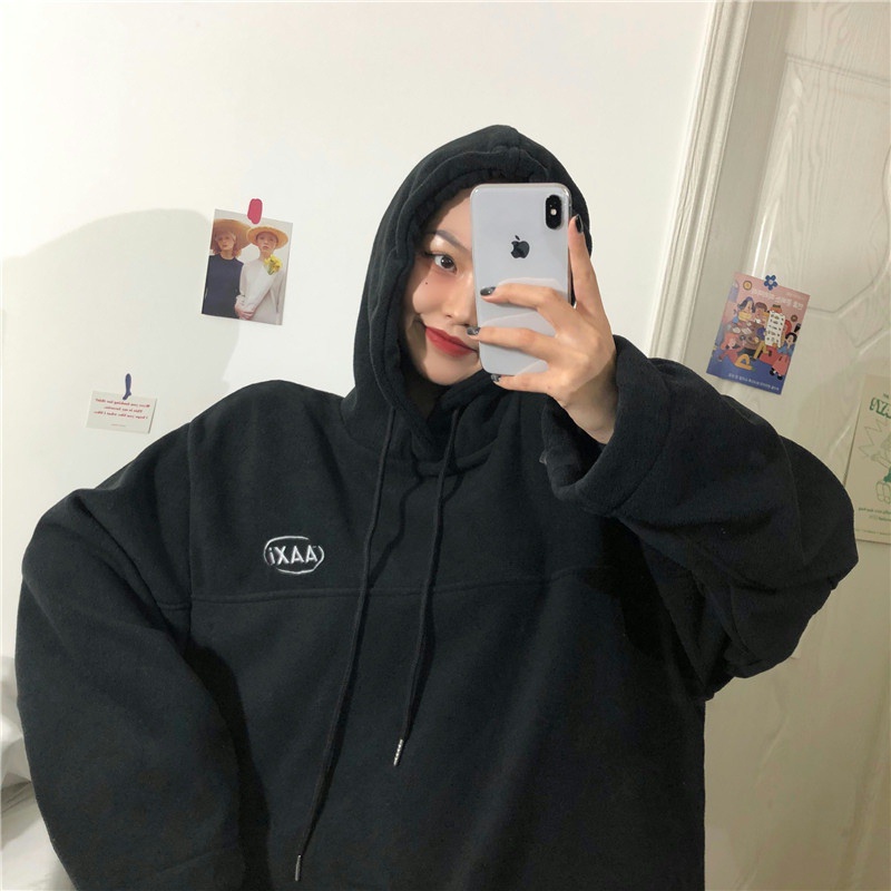 Áo Hoodie Màu Xanh Lá Thêu Chữ Phong Cách Vintage