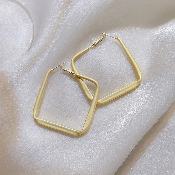 Bông tai tứ giác mạ vàng nhám phong cách hiện đại thanh lịch dành cho nữ - Mely 1425