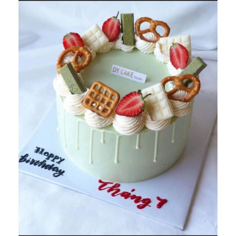 Bánh vòng , bánh vuông decor bánh sinh nhật