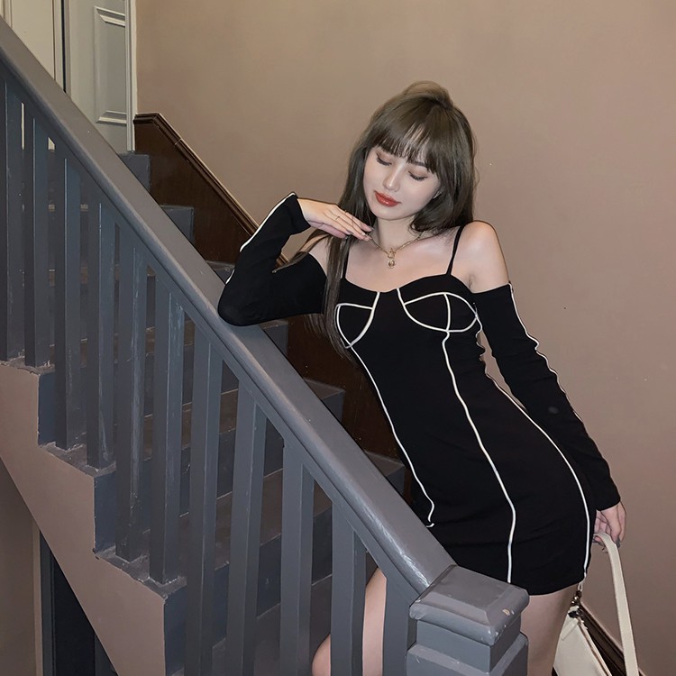 Đầm đen nữ dáng ôm tay dài Emilyshop