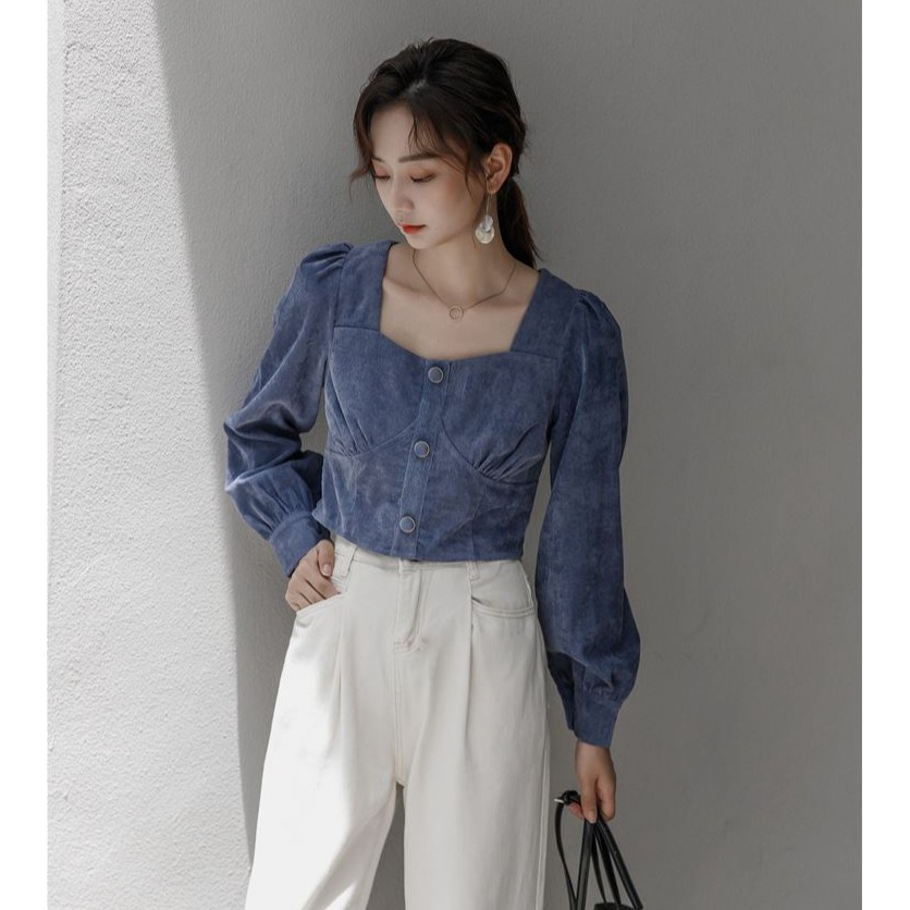 [SALE CHÀO HÈ] Áo croptop nữ dài tay cổ vuông có chiết ly ngực sang chảnh