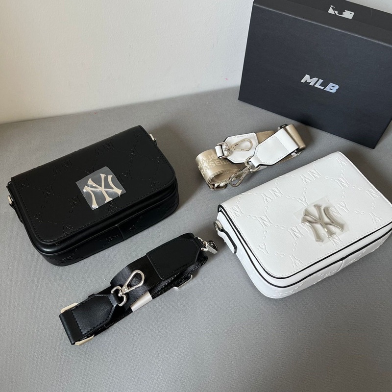 0314# Túi MLBC dập nổi ba màu