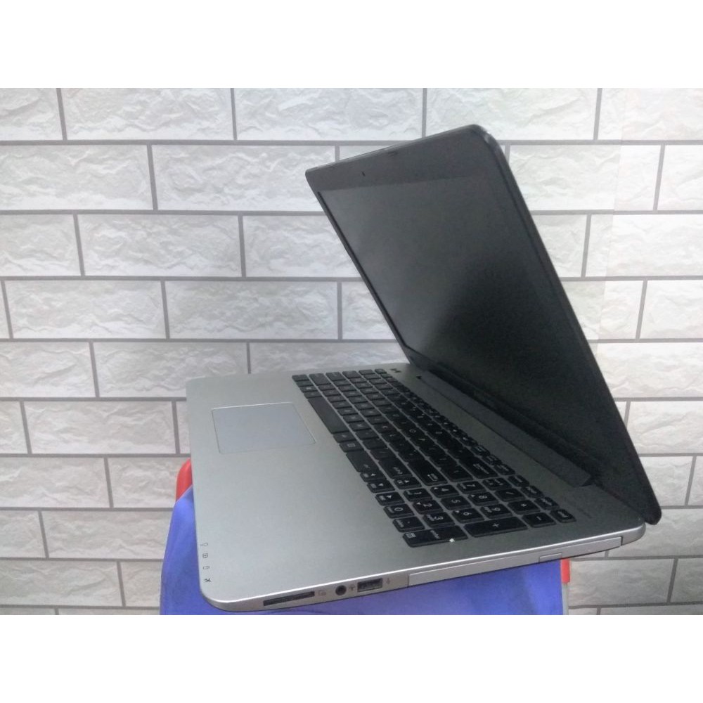 Laptop chơi game Asus K555L Vỏ đẹp Chơi game tốt Bộ nhớ lên tới 1T | BigBuy360 - bigbuy360.vn
