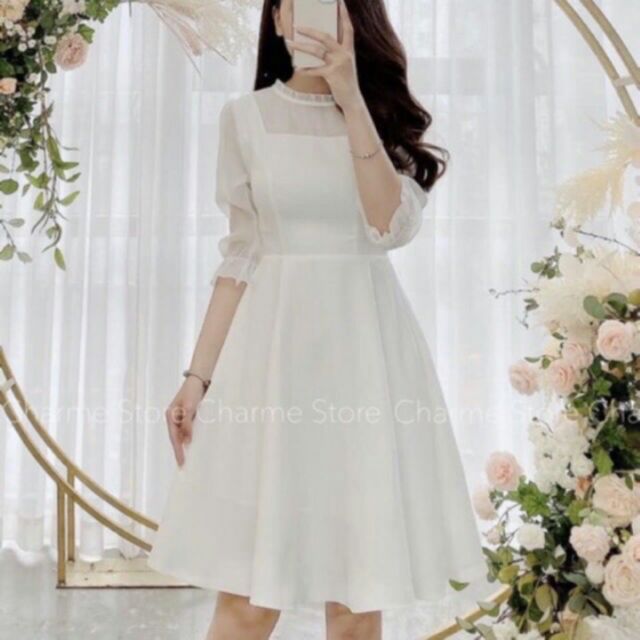 Váy trắng tay voan
