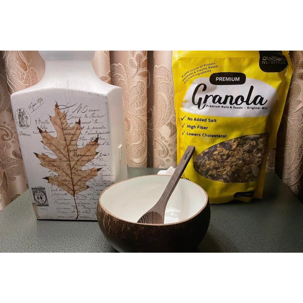 Combo 1 Chén Gáo Dừa Tráng Men Sứ + 1 Muỗng Gỗ Dừa Handcarved Coco Olaben Nutrition Loại 2