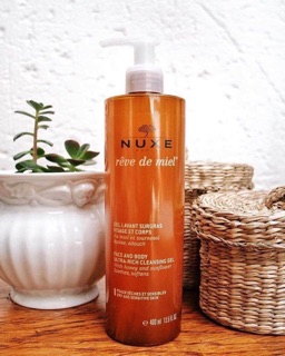 SỮA RỬA MẶT NUXE TINH CHẤT MẬT ONG 400ml