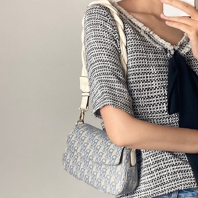 Túi Đeo Chéo Da Pu Khóa Nam Châm Thời Trang Dành Cho Nữ