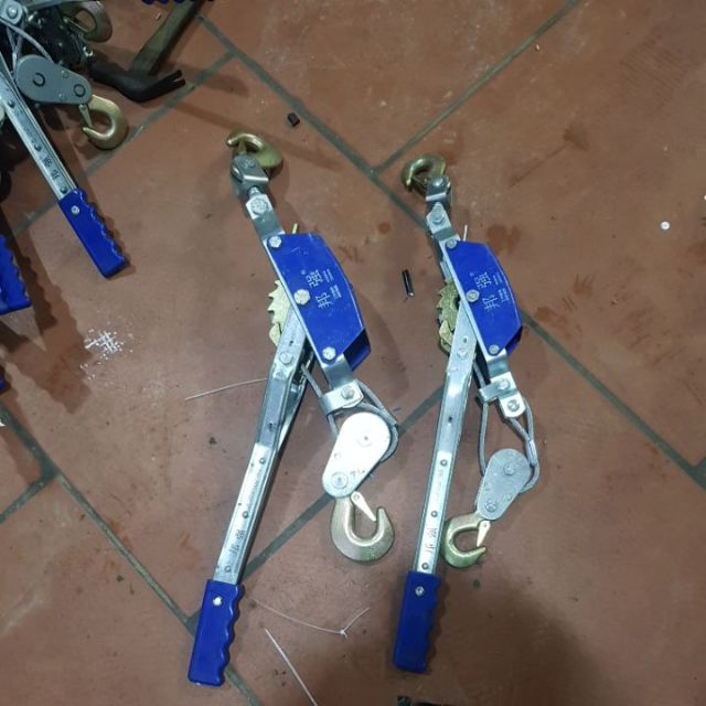 Kích căng dây, kéo cáp