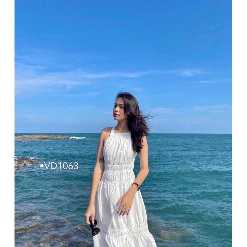 maxi trắng cổ yếm đan dây chéo lưng