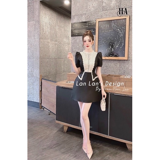 Váy dạ tweed phối ren cổ