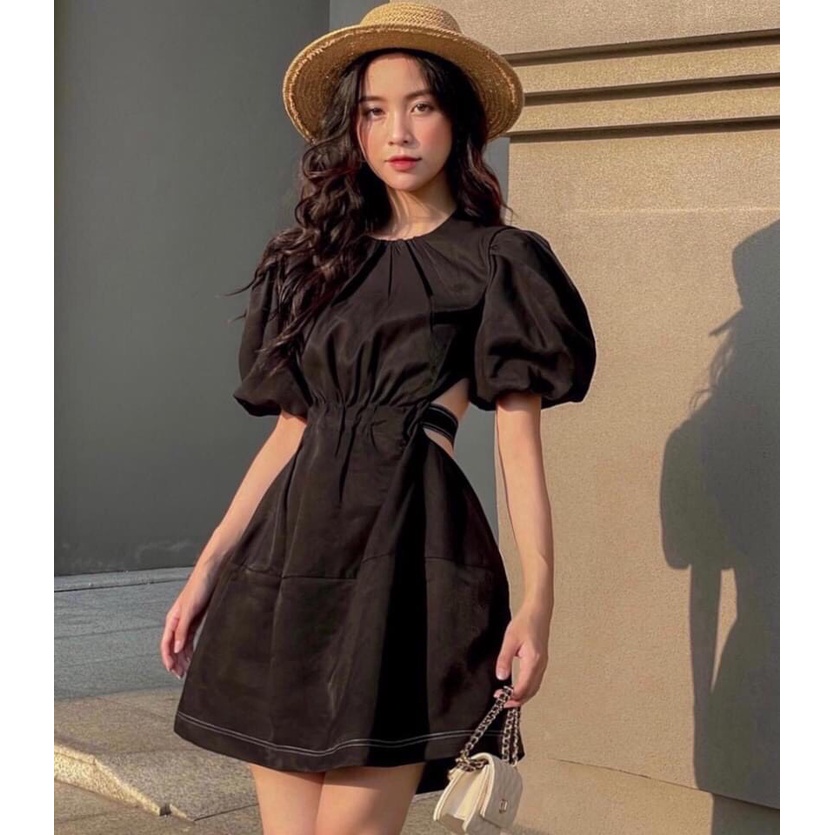 Váy đầm nữ cộc tay buộc nơ lưng chỉ nổi hở eo màu đen sexy freesize dáng xòe ngắn chun eo tôn dáng hàn quốc C785 | BigBuy360 - bigbuy360.vn