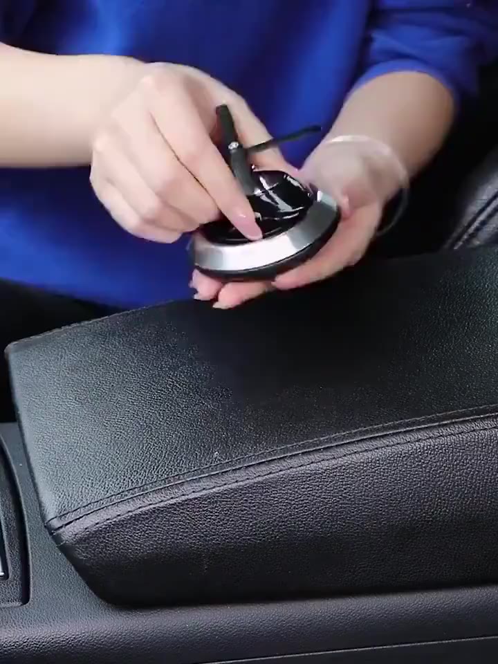 Máy Bay Khuếch Tán Tinh Dầu Nước Hoa Chạy Bằng Năng Lượng Mặt Trời Cho Ô Tô, Tặng Kèm Tinh Dầu Thơm | BigBuy360 - bigbuy360.vn