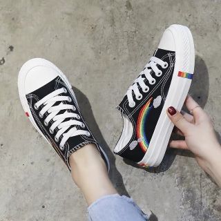 Giày thể thao nữ cầu vòng