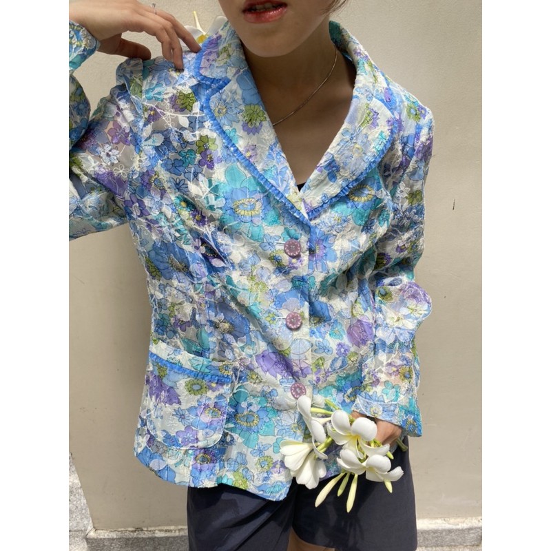 Áo blazer hoạ tiết hoa 2hand