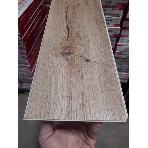 Sàn giả gỗ 3mm kèm thi công m2 nhanh chóng, tiết kiệm trang trí