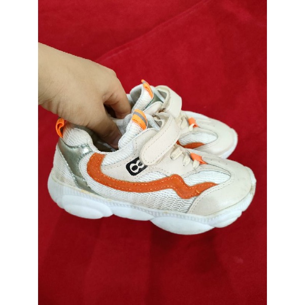 Giày bé gái thanh lý