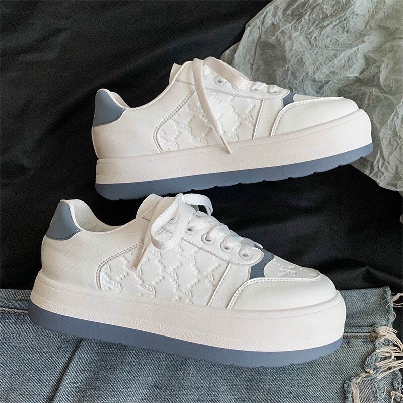 Giày thể thao nữ khoá dây sườn im chìm đế êm nhẹ