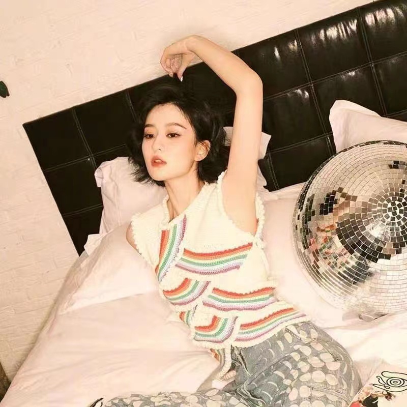 Áo Thun Ba Lỗ Mỏng Kẻ Sọc Ngang Màu Cầu Vồng Phong Cách Công Nghiệp Thời Trang Mùa Hè 2022 Mới Cho Nữ