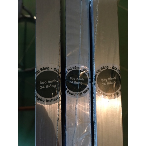 Bảng Từ trắng(80/120cm)nhập khẩu Hàn Quốc (khuyến mại bút lông ,6viên hút từ, nệm lau)