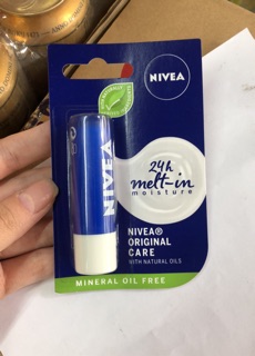 SON DƯỠNG MÔI NIVEA KHÔNG MÀU 4.8g
