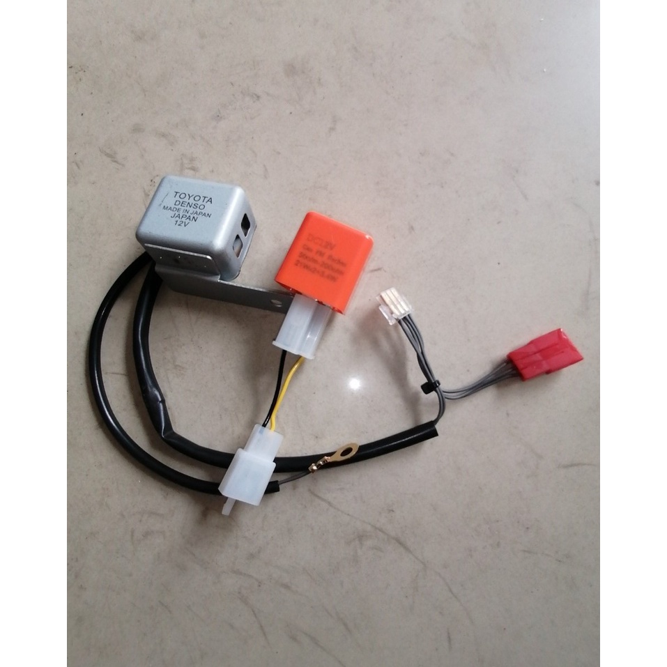 Cục kêu xi nhan ting ton bấm sẵn dây jack cho winner