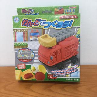 BỘ ĐẤT NẶN BỘT GẠO MÔ HÌNH XE CỨU HOẢ GINCHO