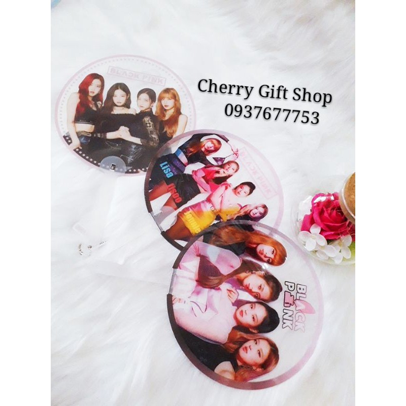 Quạt Cầm Tay Black Pink 2019 - Cherry Gift Shop