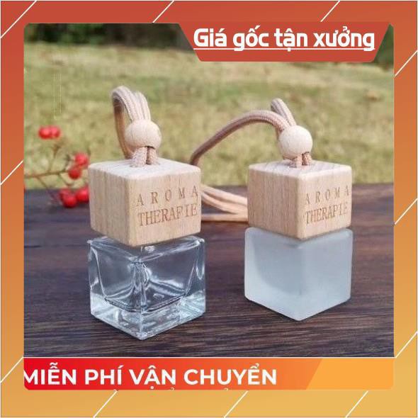 [GIÁ TẬN GỐC] Lọ đựng tinh dầu treo xe Hình Vuông 8ml chiết mỹ phẩm , phụ kiện du lịch