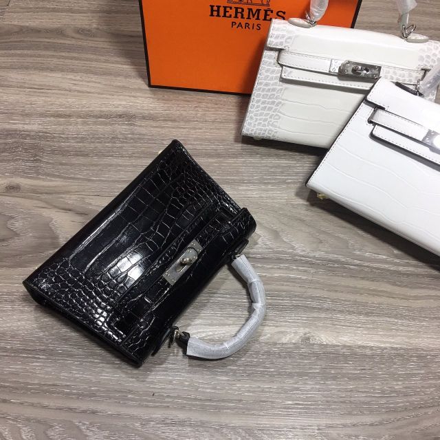 Túi HM da cá size 18