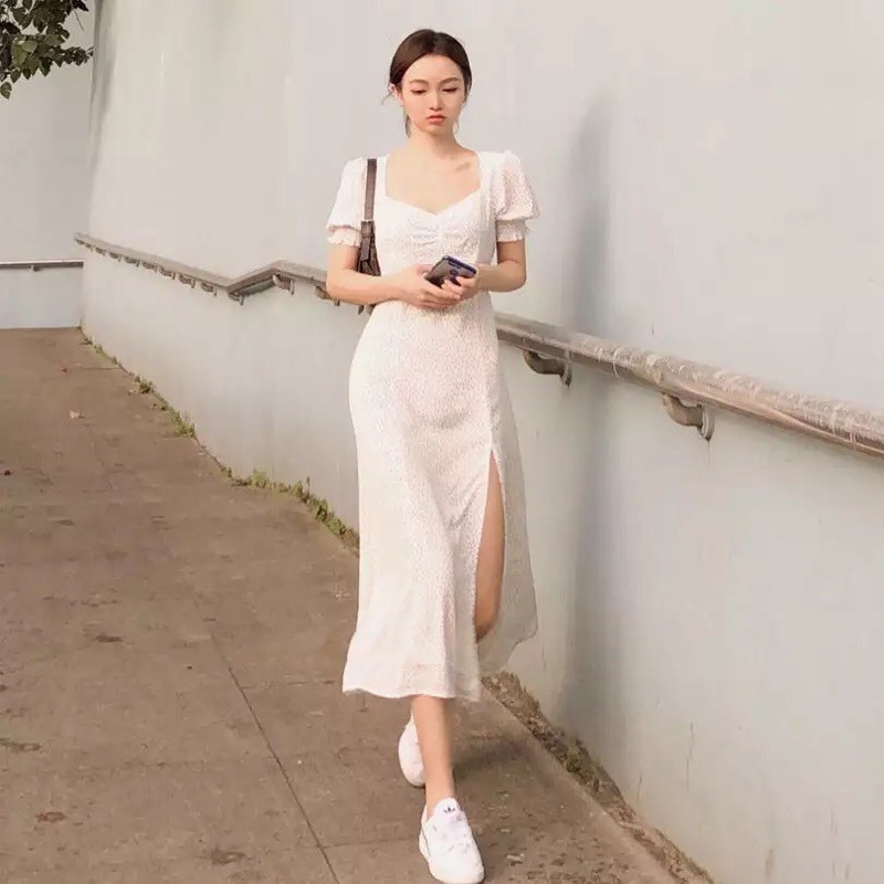Đầm Bi Trắng Xẻ Tà Dáng Dài