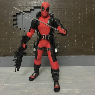 Mô hình Deadpool Mezco bootleg