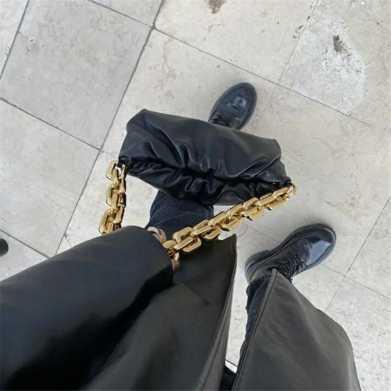 Túi đeo dưới cánh tay Hình Đám Mây Dày Dặn Phối Dây Xích Kiểu Retro Thời Trang Cho Nữ