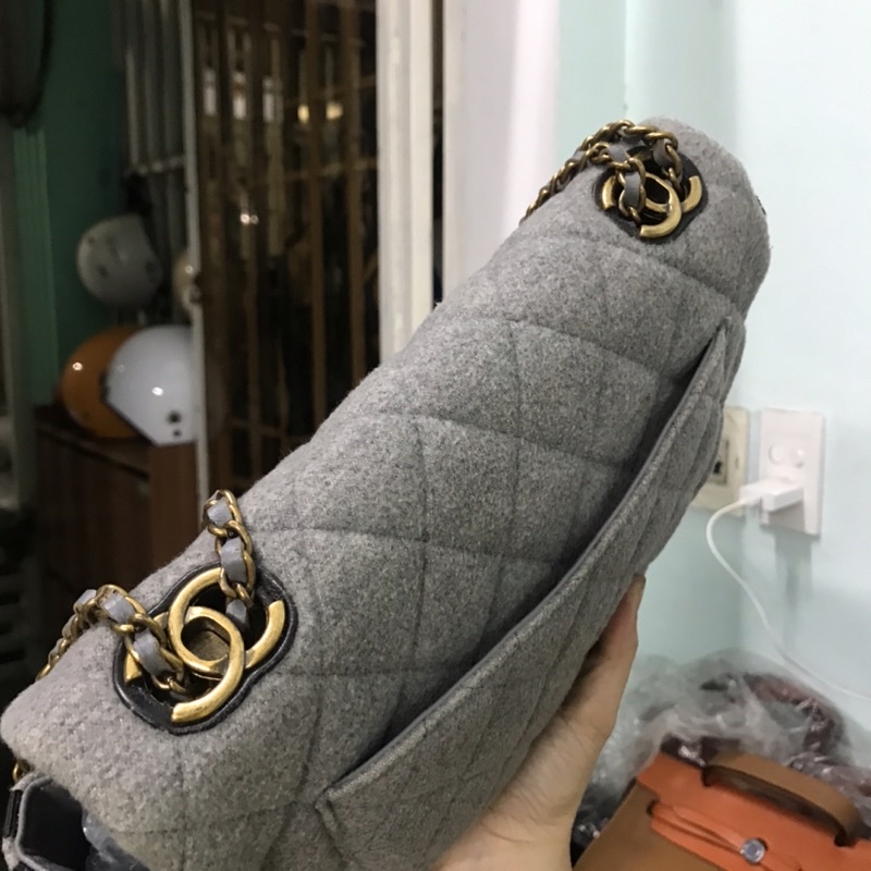 Túi cn cổ hàng si tuyển phối da và dạ ép tình trạng  90% size 25