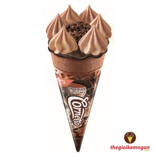 Kem ốc quế socola hạnh nhân Cornetto Royale Chocoluv Wall's 135ml