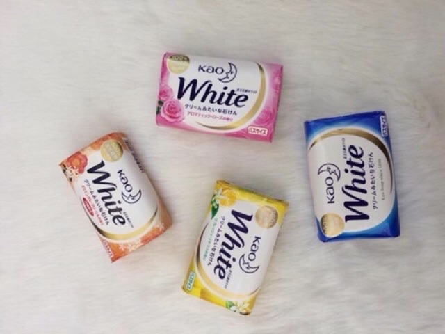 Xà phòng tắm Kao white Nhật Bản