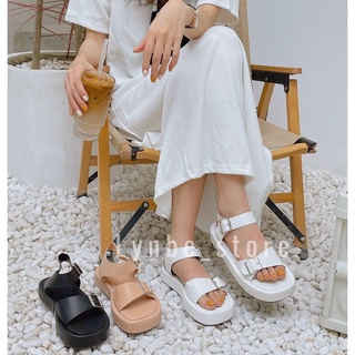 Sandal nữ 2 quai ngang cài khuy đế bánh mì