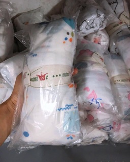 KHĂN SỢI TRE ADEN THẦN THÁNH