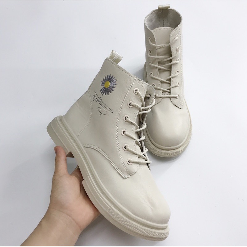 Bốt Hoa Cúc - Boots Hottrend 2020